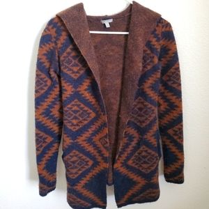 Hornytoad aztec print sweater